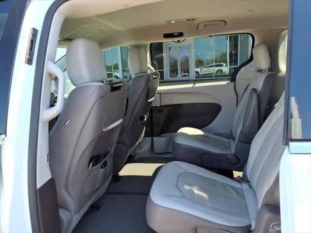 2019 Chrysler Pacifica Touring L Plus FWD