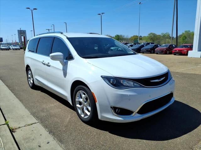 2019 Chrysler Pacifica Touring L Plus FWD