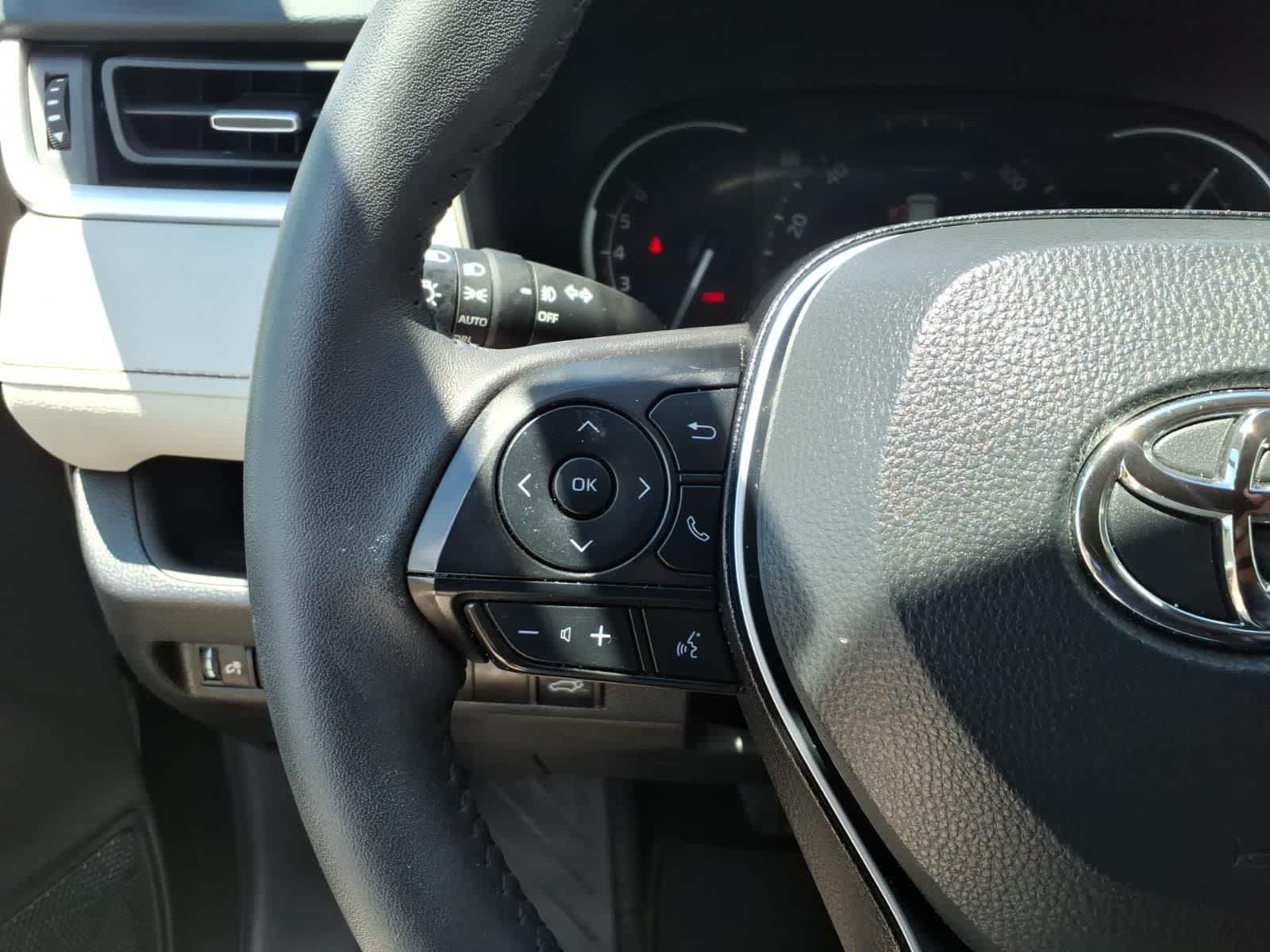 2025 Toyota RAV4 XLE Premium FWD