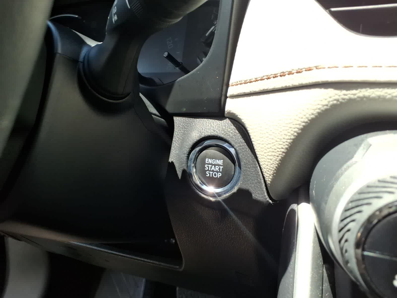 2025 Toyota RAV4 XLE Premium FWD