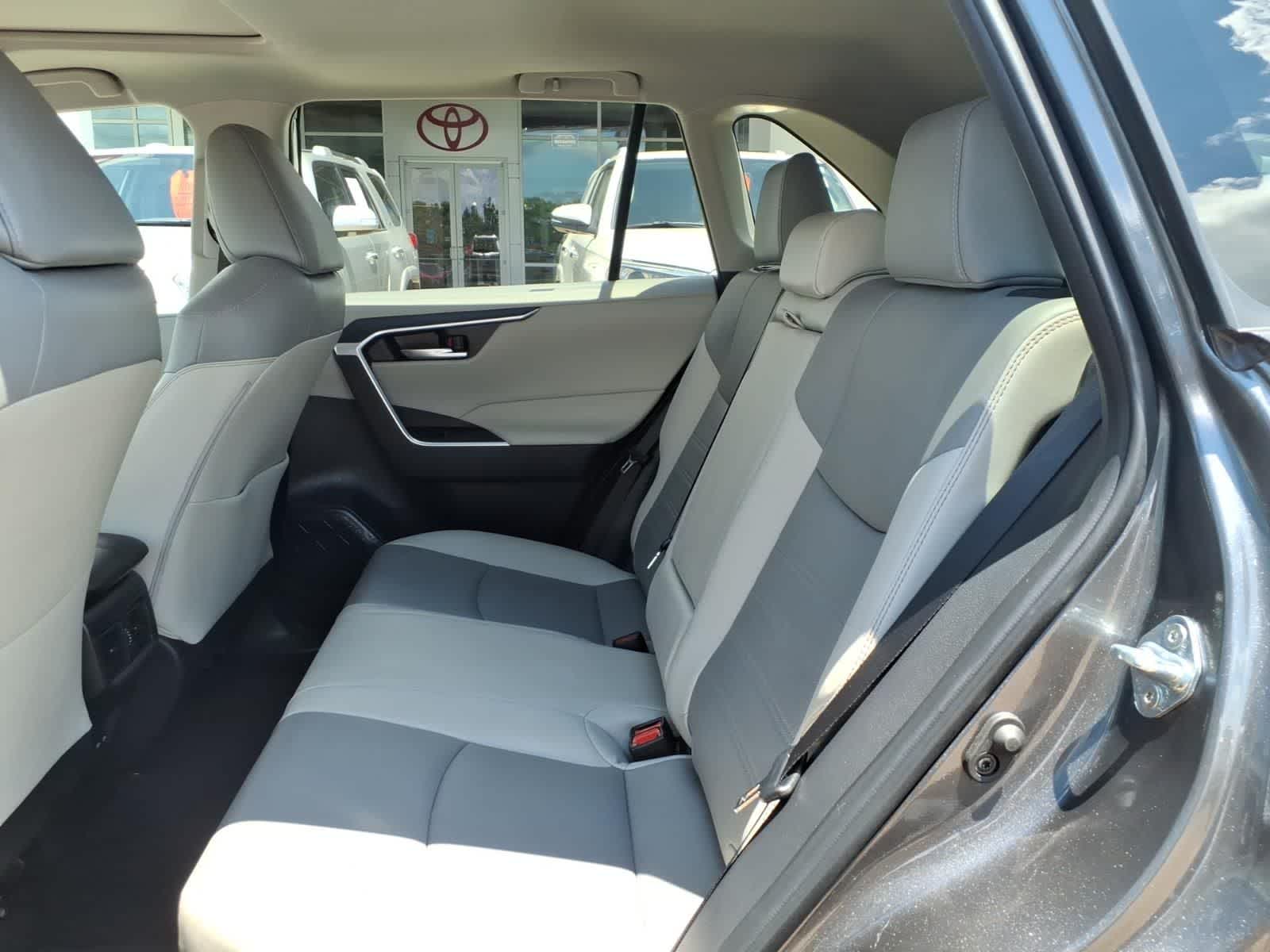 2025 Toyota RAV4 XLE Premium FWD