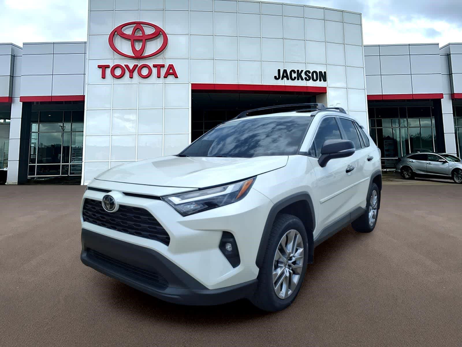 2022 Toyota RAV4 XLE Premium FWD