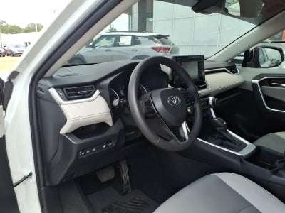 2022 Toyota RAV4 XLE Premium FWD