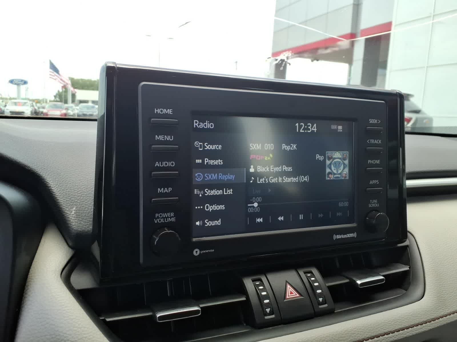 2022 Toyota RAV4 XLE Premium FWD