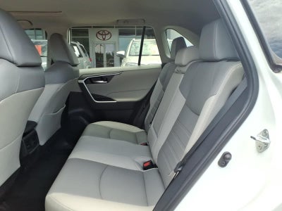 2022 Toyota RAV4 XLE Premium FWD