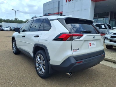 2022 Toyota RAV4 XLE Premium FWD