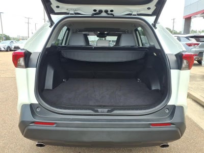 2022 Toyota RAV4 XLE Premium FWD