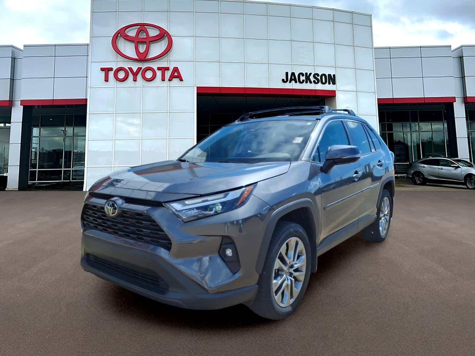 2023 Toyota RAV4 XLE Premium FWD