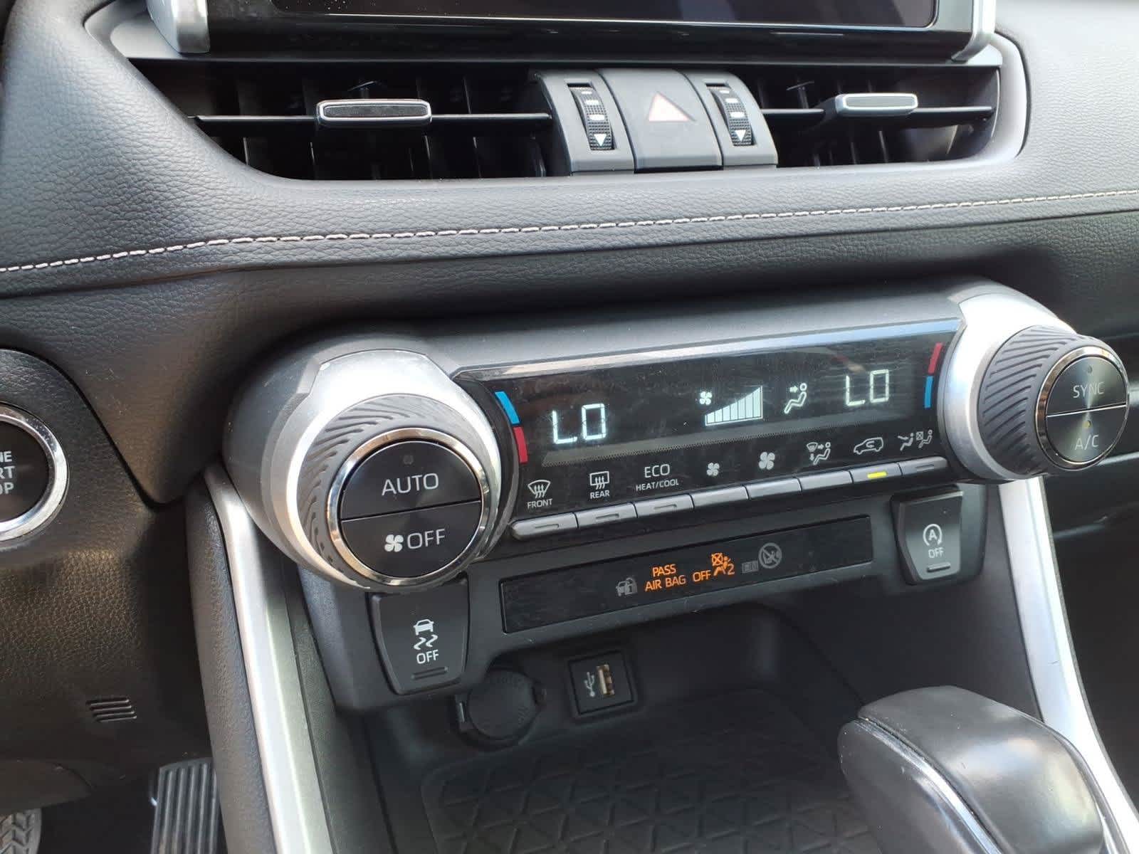 2023 Toyota RAV4 XLE Premium FWD