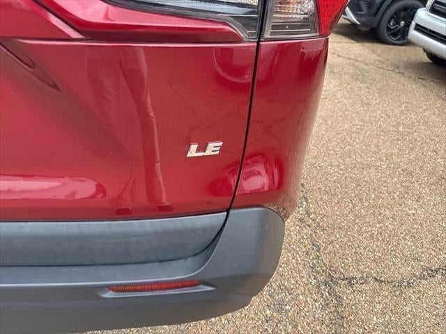 2019 Toyota RAV4 LE FWD