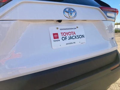 2020 Toyota RAV4 LE FWD