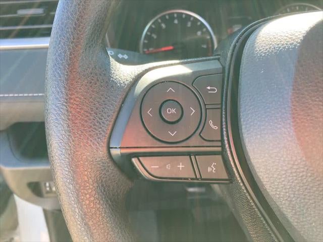 2020 Toyota RAV4 LE FWD