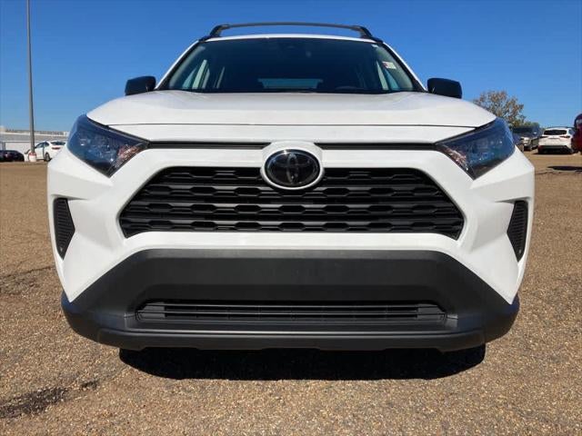 2020 Toyota RAV4 LE FWD