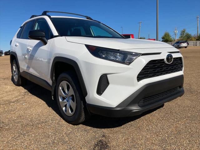 2020 Toyota RAV4 LE FWD