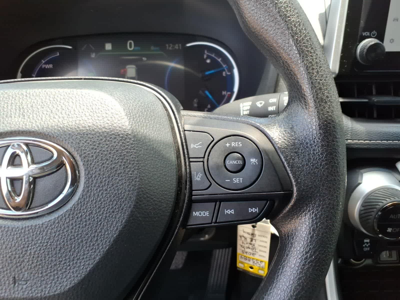 2025 Toyota RAV4 Hybrid LE AWD
