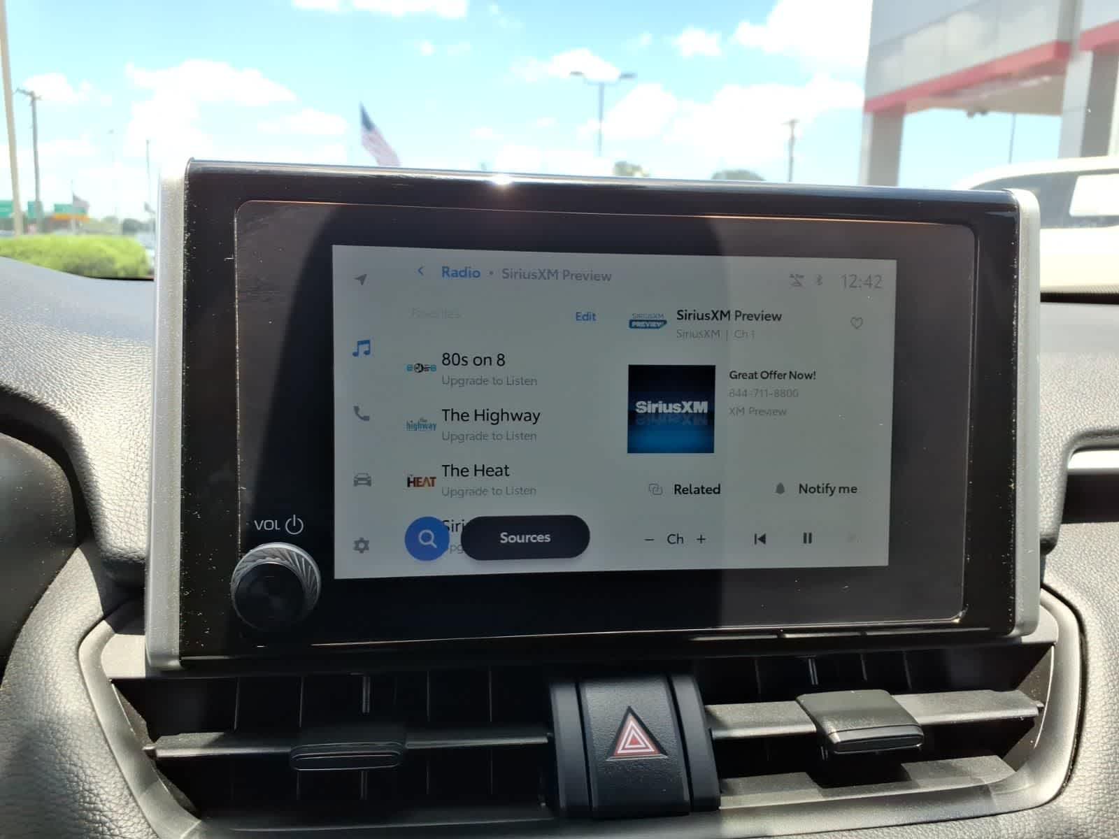 2025 Toyota RAV4 Hybrid LE AWD