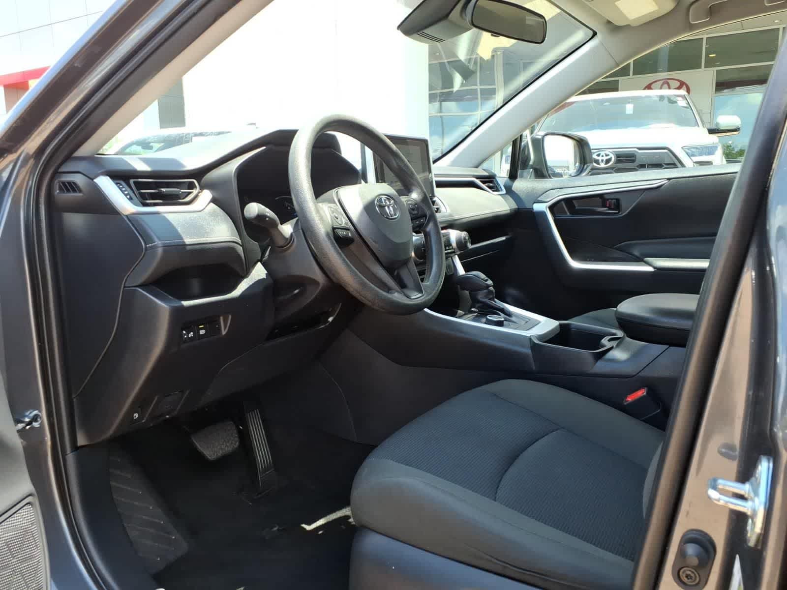 2025 Toyota RAV4 Hybrid LE AWD