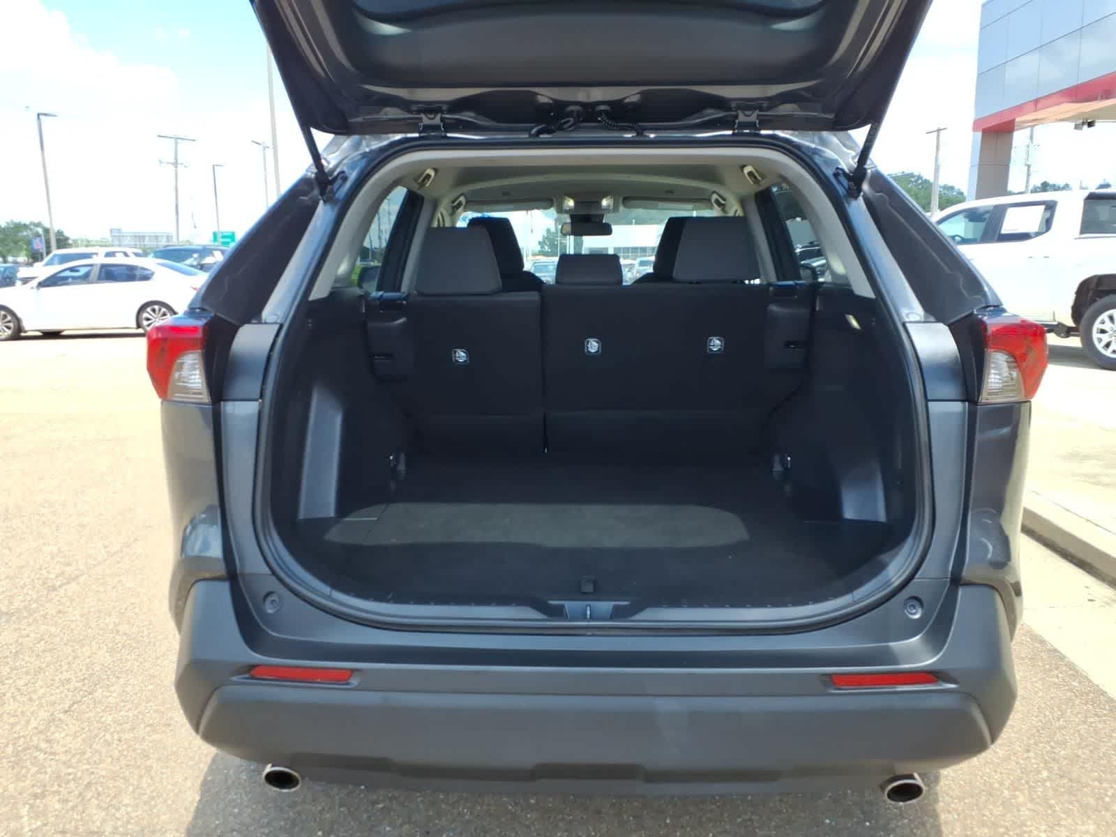 2025 Toyota RAV4 Hybrid LE AWD