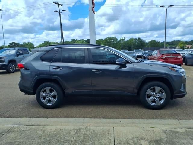 2022 Toyota RAV4 XLE AWD