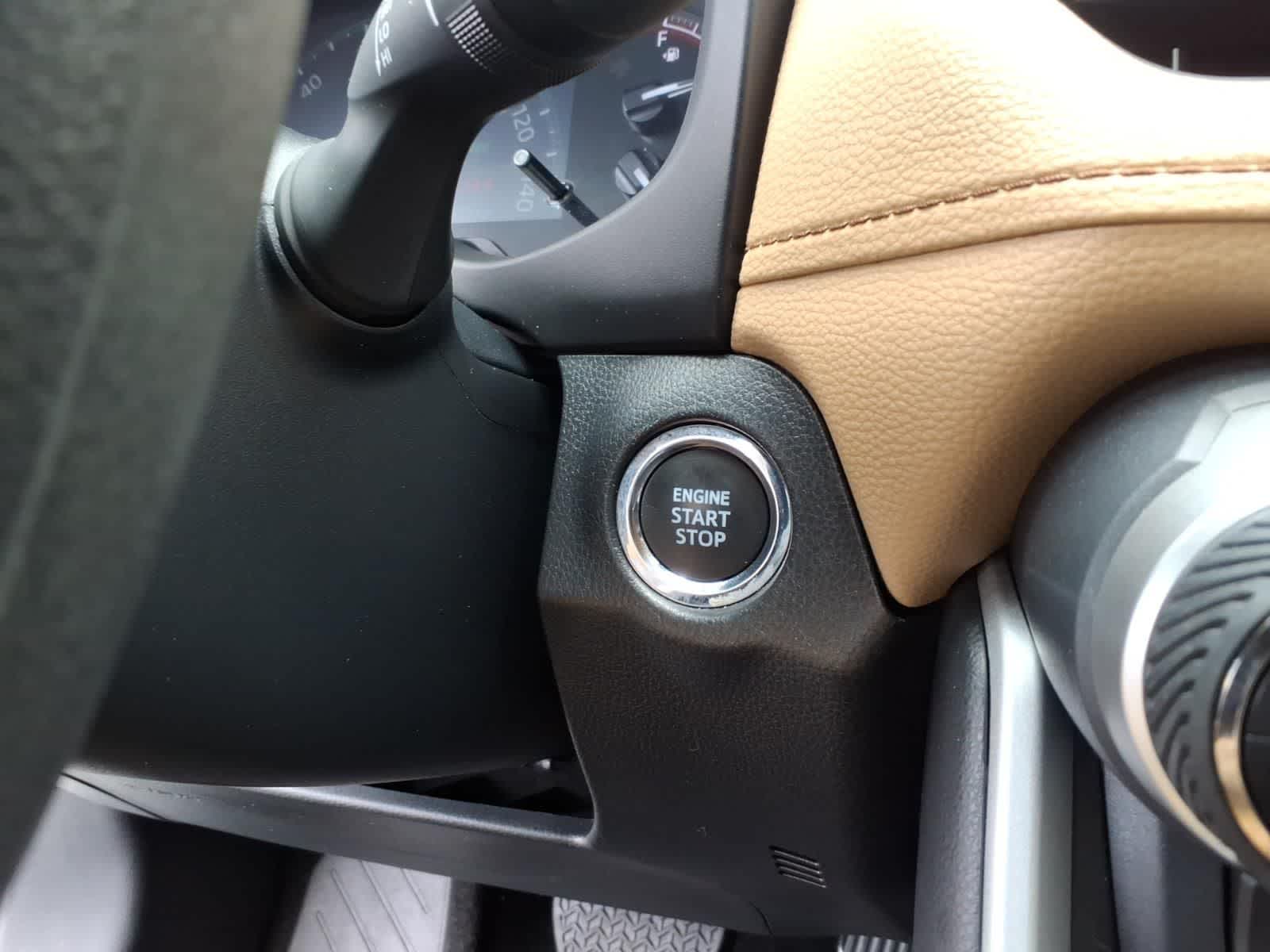 2024 Toyota RAV4 XLE AWD