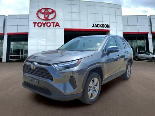 2024 Toyota RAV4 XLE FWD