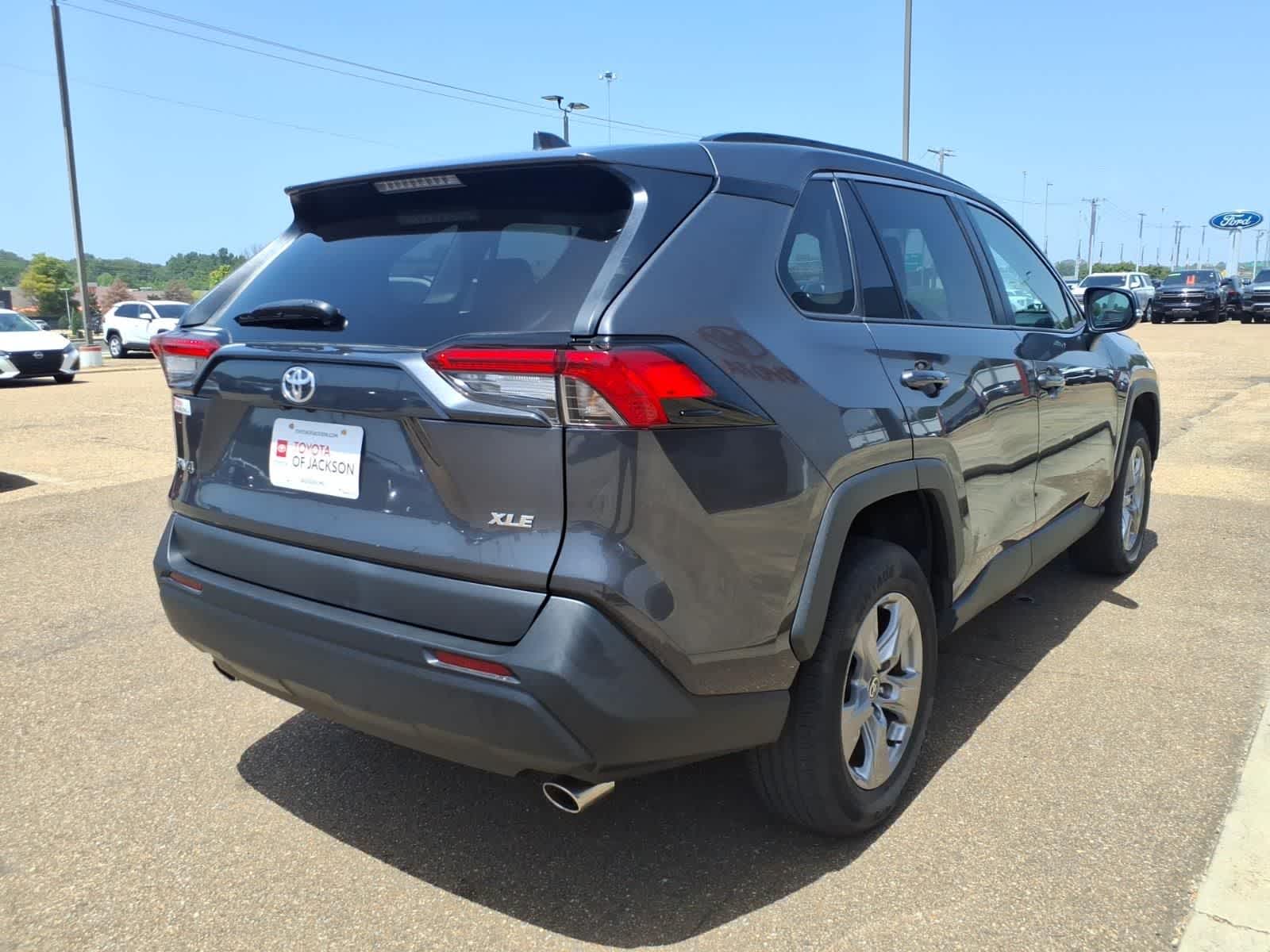 2024 Toyota RAV4 XLE FWD