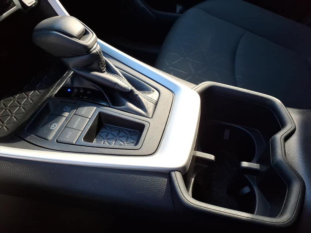 2024 Toyota RAV4 XLE FWD