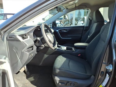 2024 Toyota RAV4 XLE FWD