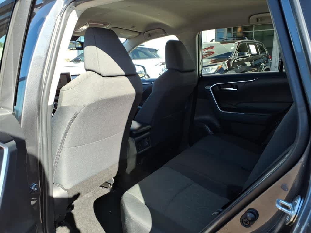 2024 Toyota RAV4 XLE FWD