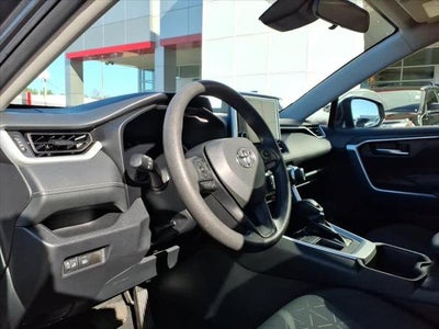 2024 Toyota RAV4 XLE FWD