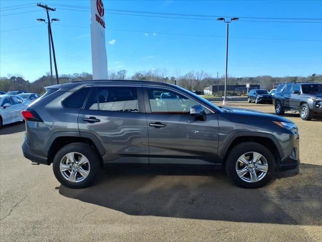 2024 Toyota RAV4 XLE FWD