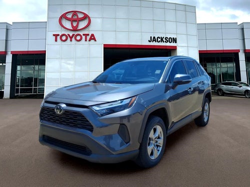 2024 Toyota RAV4 XLE FWD