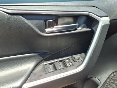 2024 Toyota RAV4 XLE FWD