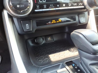 2024 Toyota RAV4 XLE FWD