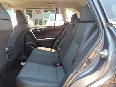 2024 Toyota RAV4 XLE FWD