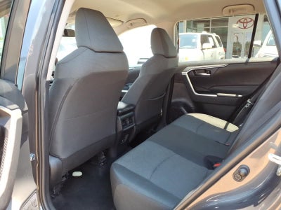 2024 Toyota RAV4 XLE FWD