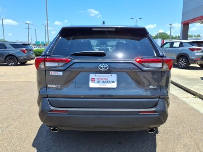 2024 Toyota RAV4 XLE FWD