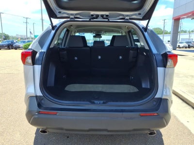 2024 Toyota RAV4 XLE FWD