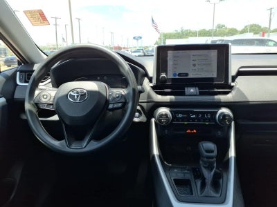 2024 Toyota RAV4 XLE FWD