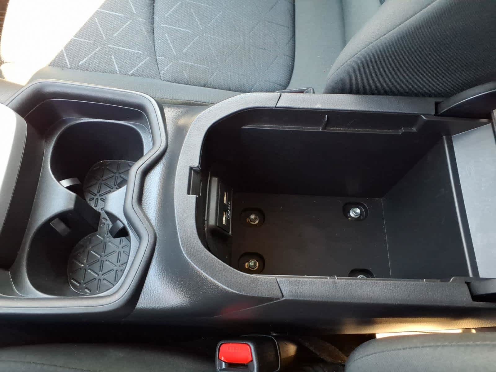 2021 Toyota RAV4 XLE FWD