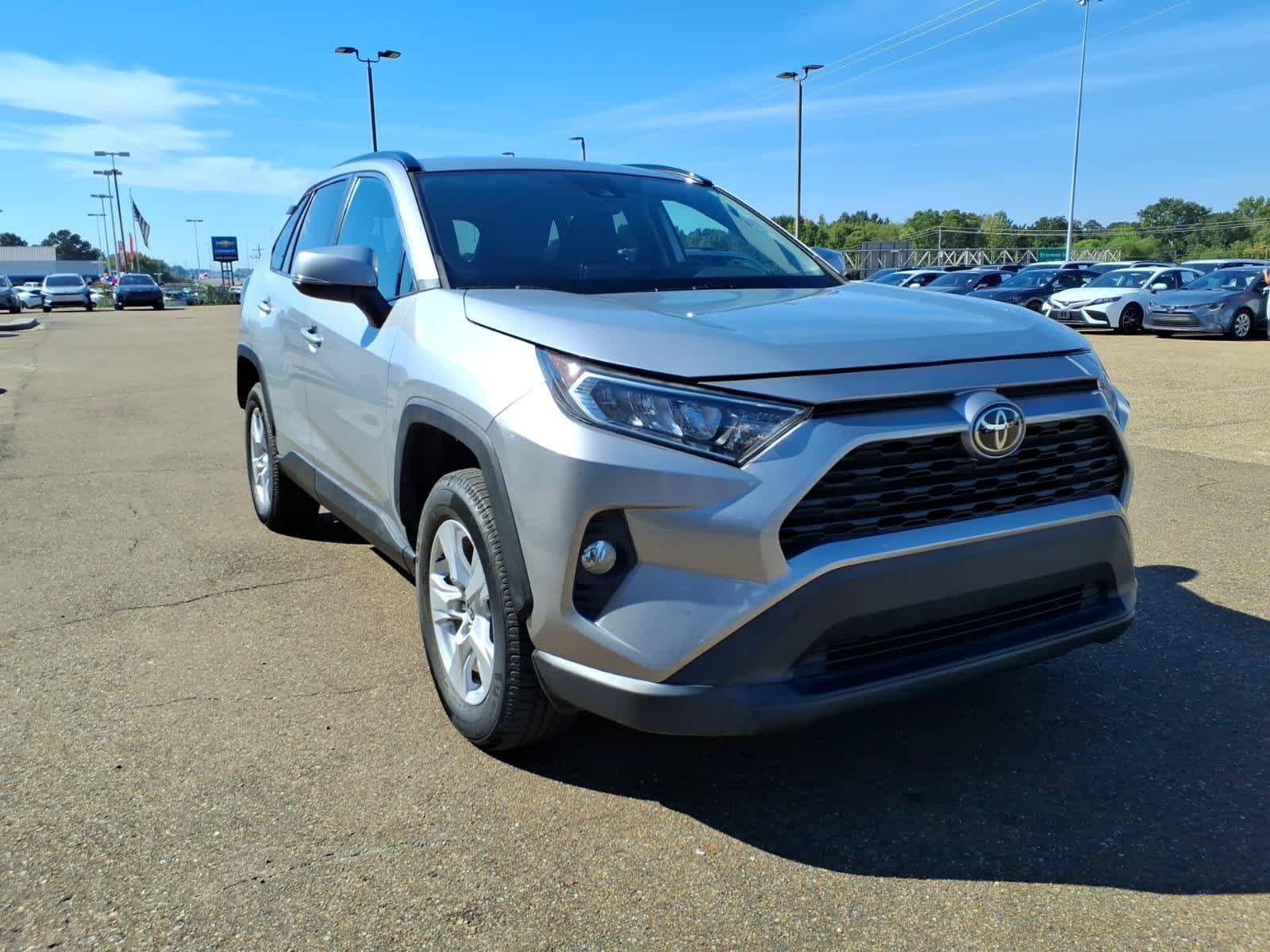 2021 Toyota RAV4 XLE FWD