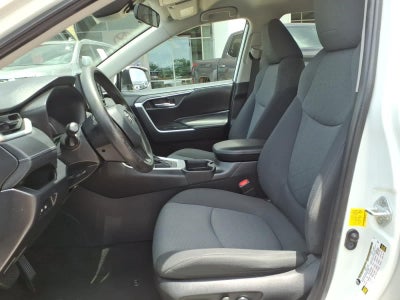 2021 Toyota RAV4 XLE FWD