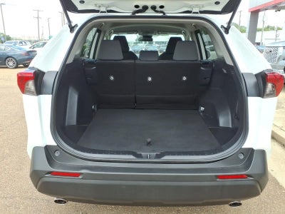 2021 Toyota RAV4 XLE FWD
