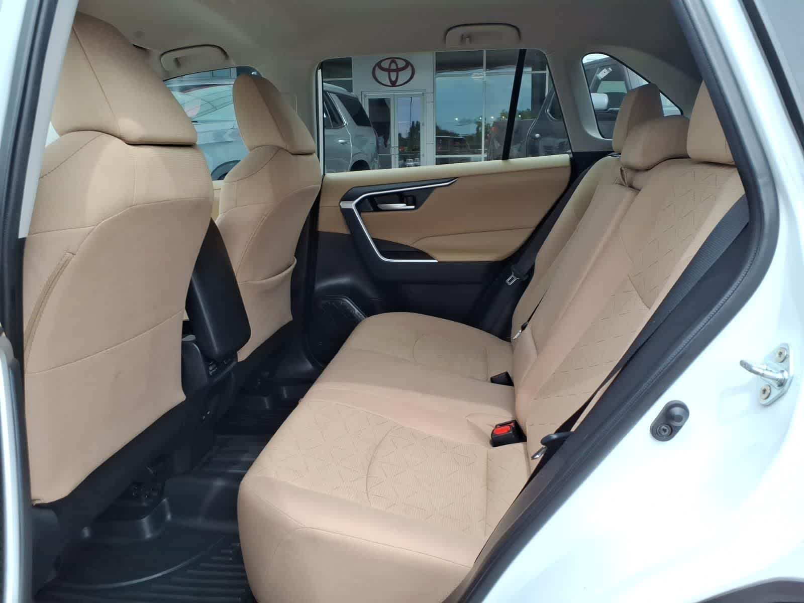 2024 Toyota RAV4 XLE FWD