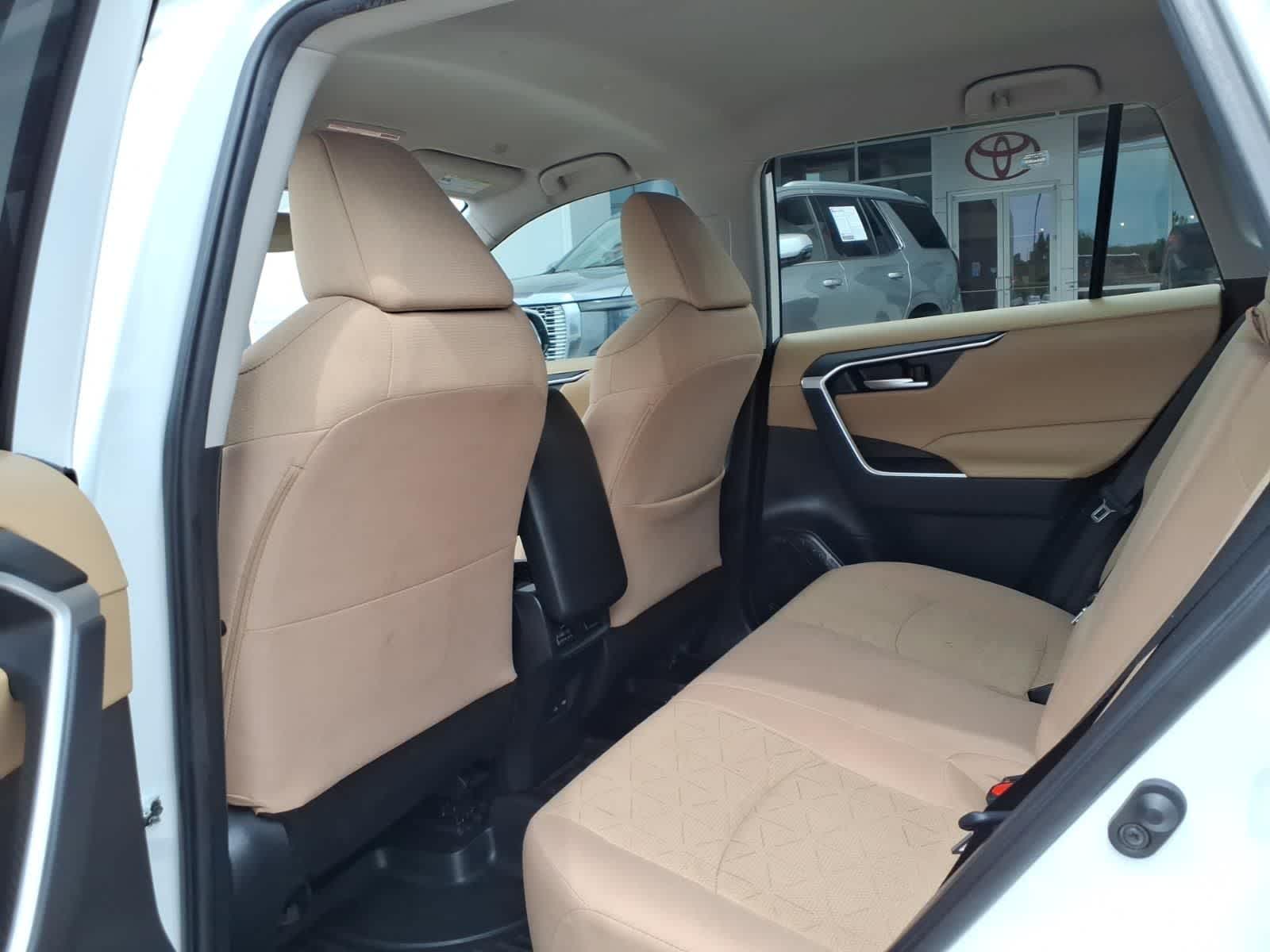 2024 Toyota RAV4 XLE FWD