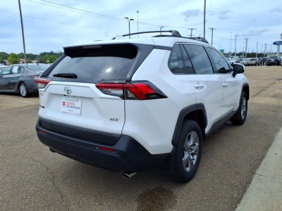 2024 Toyota RAV4 XLE FWD