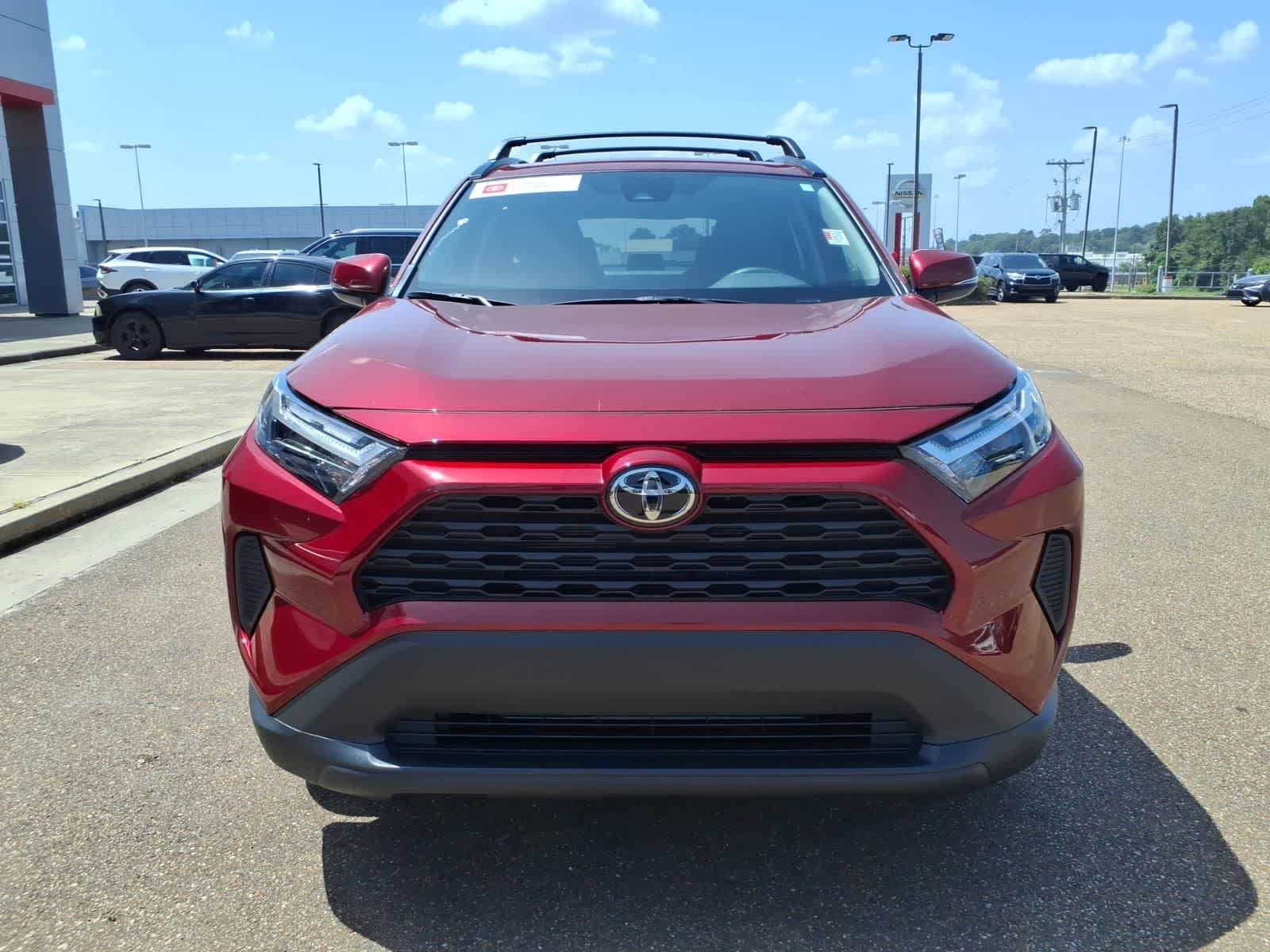 2025 Toyota RAV4 XLE FWD