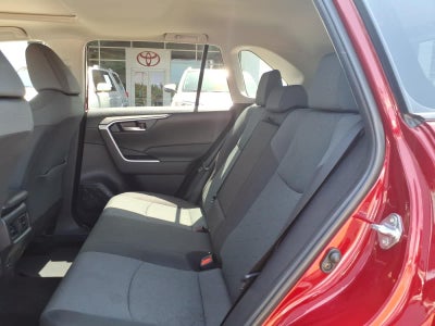 2025 Toyota RAV4 XLE FWD