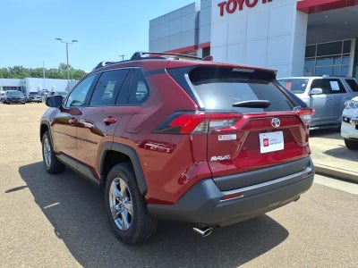 2025 Toyota RAV4 XLE FWD
