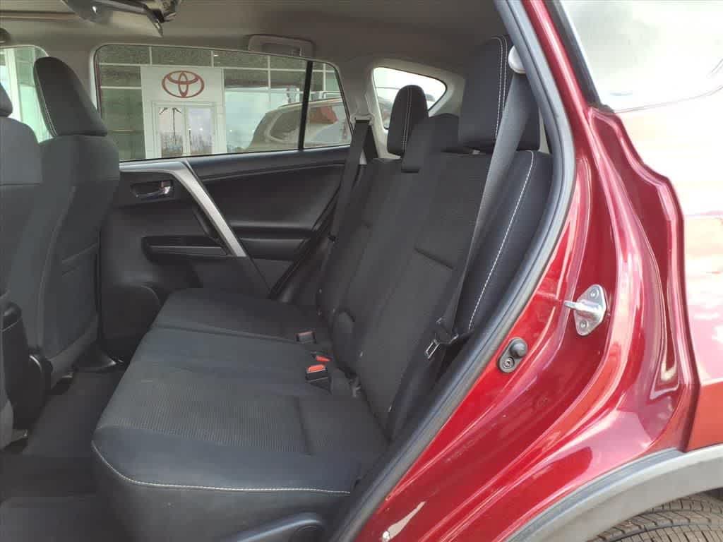 2018 Toyota RAV4 XLE FWD